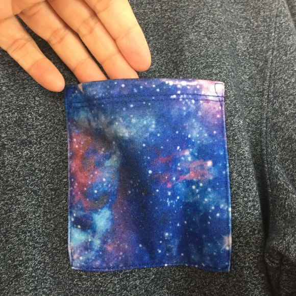 On the Byas Mens Long Sleeve Pullover Large Cotton - Picture 2 of 7